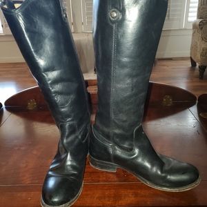 Frye Melissa Lug boots black 8
